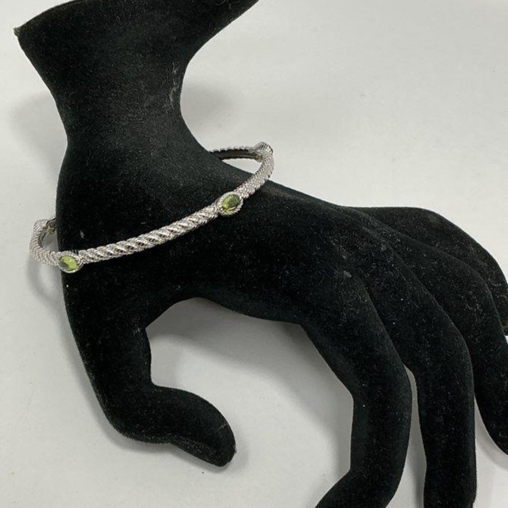 Women’s Judith Ripka 925 Sterling Silver Peridot Bangle Bracelet